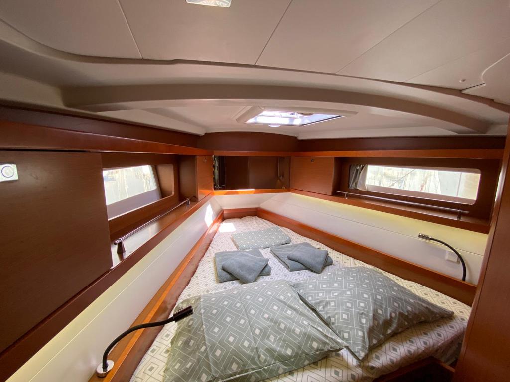 Oceanis 41, Foto 5