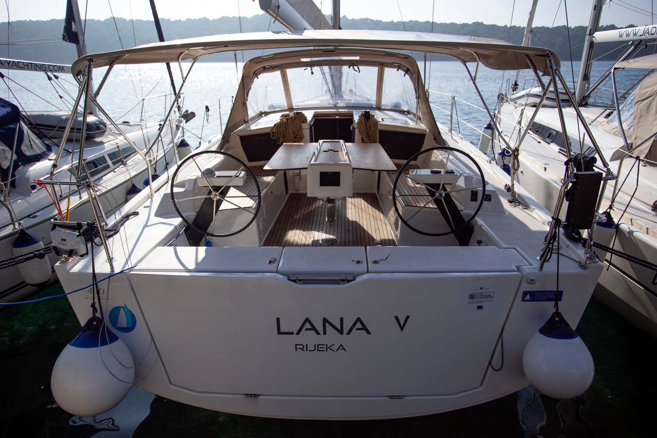 Dufour 430 Grand Large  Top image