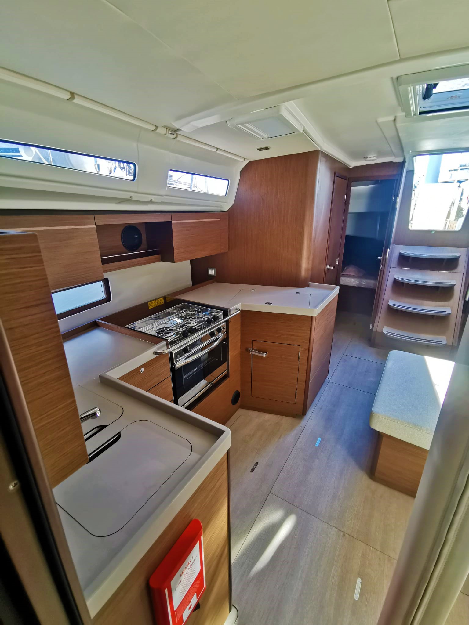 Oceanis 40.1 Top image