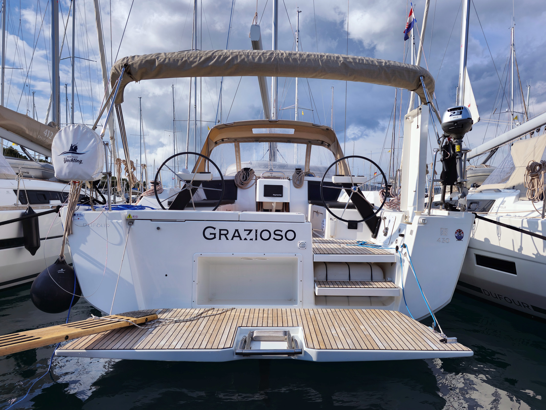 Dufour 430 Grand Large  Top image