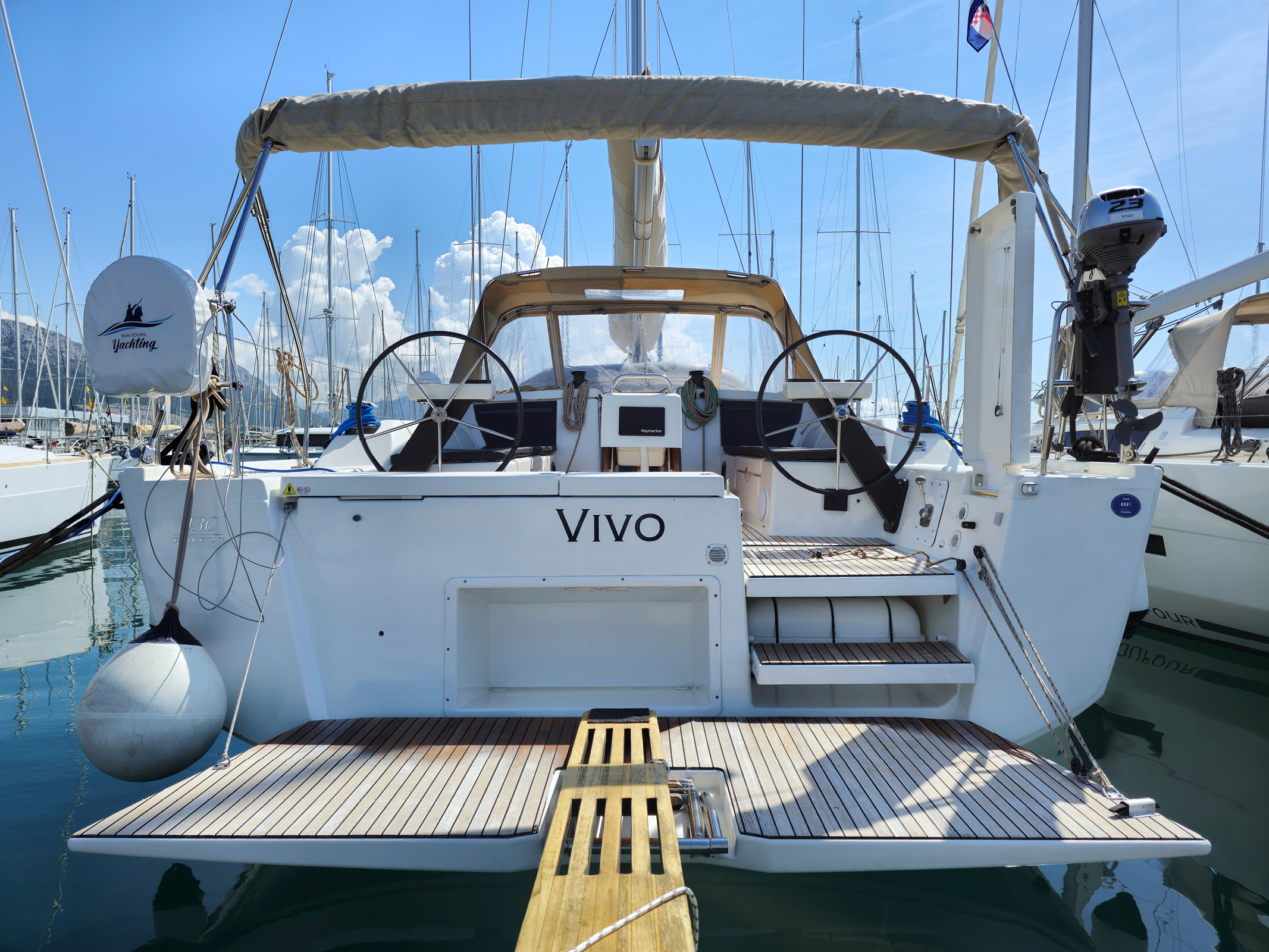 Dufour 430 Grand Large  Top image