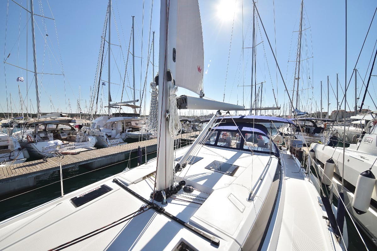 Bavaria Cruiser 45 „Nadine“ als Charteryacht