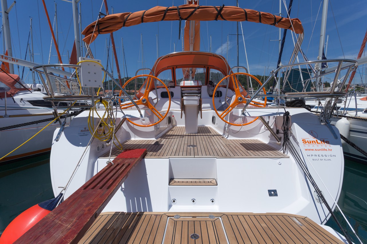 Elan 45 Impression Top image