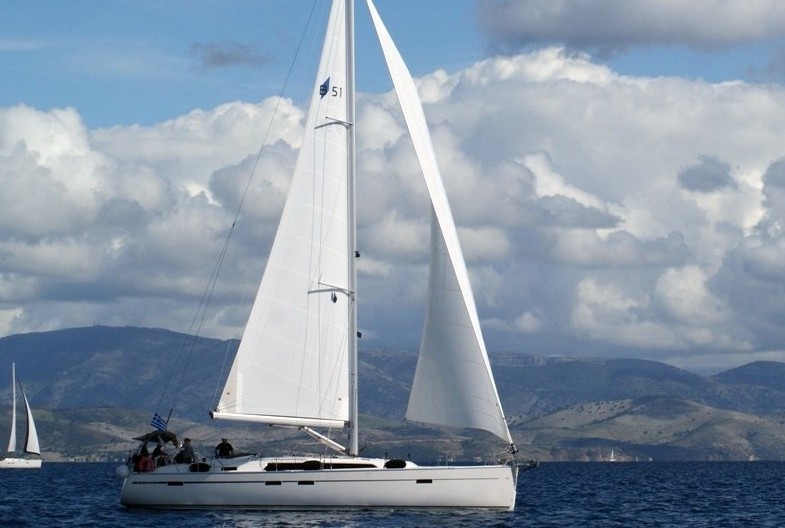 Bavaria Cruiser 51  Top image