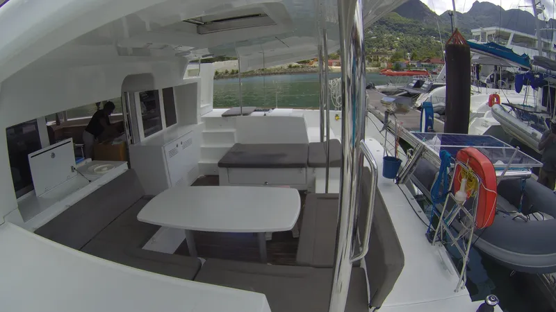 Lagoon 42 PYRAT