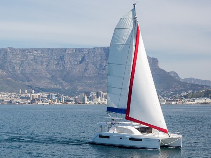 Leopard 40 „Sunsail 404“ als Charteryacht
