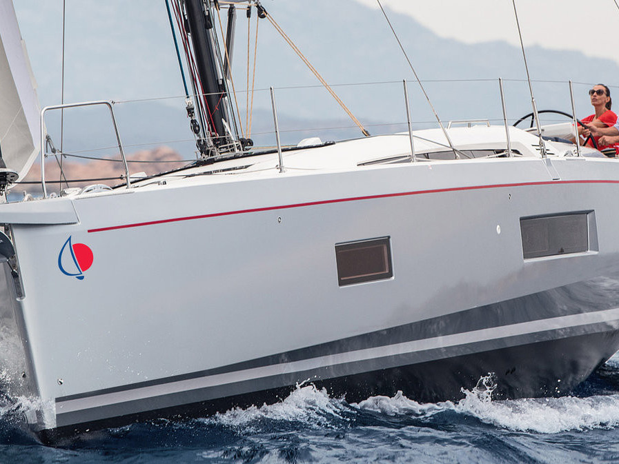 Oceanis 51.1 (4+1cab/4+1wc) „Sunsail 52.4“ als Charteryacht