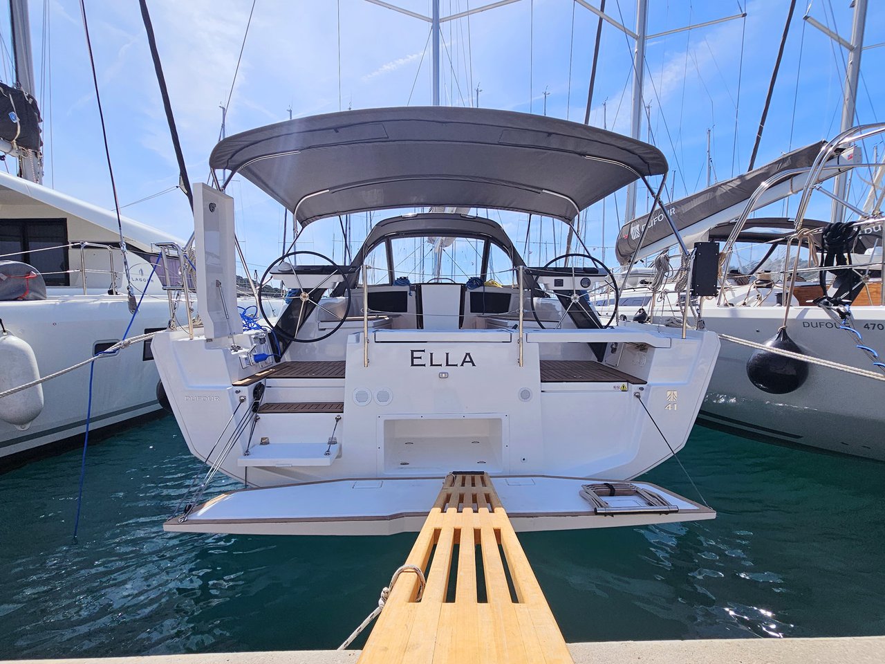 Dufour 41 Top image