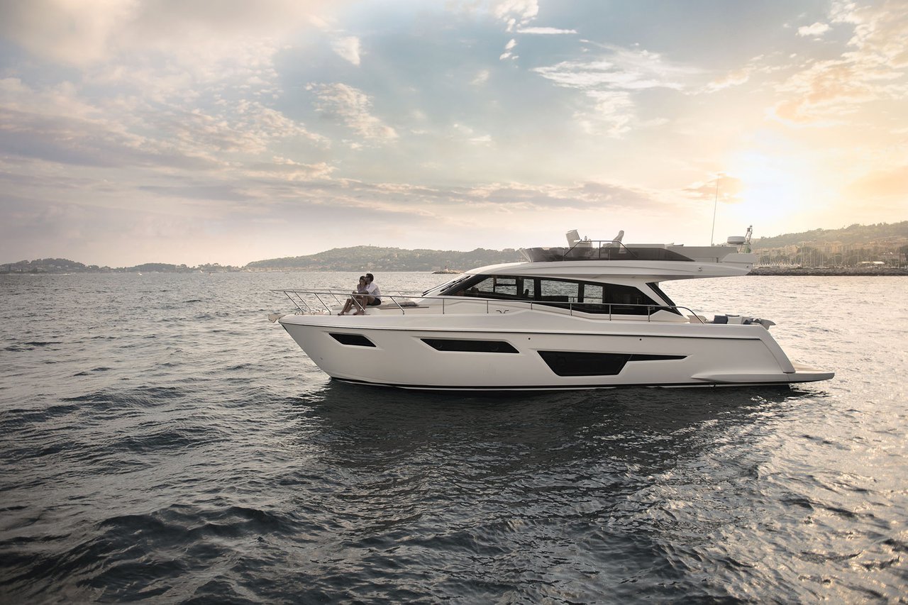 Ferretti Yachts 500 „Roch Antonio“ als Charteryacht