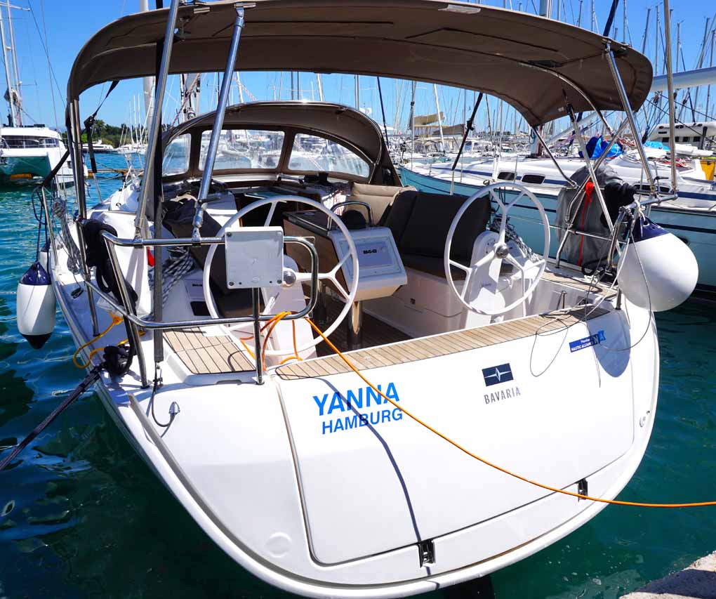 Bavaria Cruiser 34  Top image