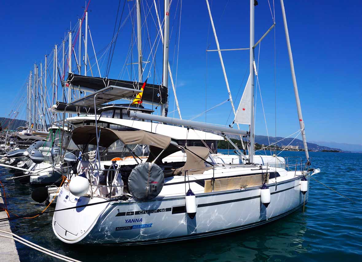 Bavaria Cruiser 34 Yanna, Foto 3