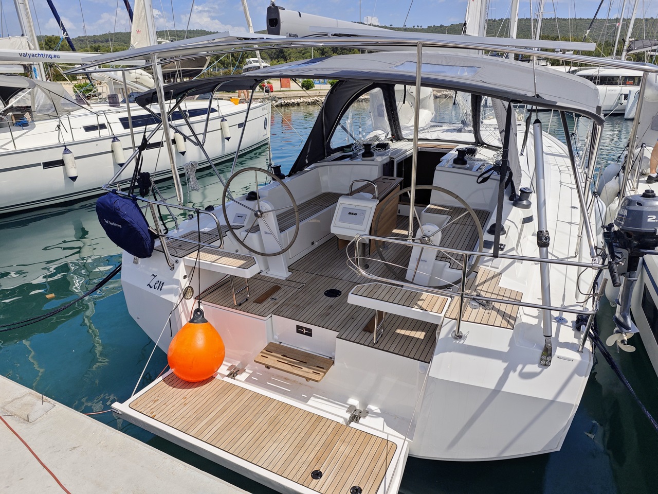 Bavaria C42 Zen, Foto 4
