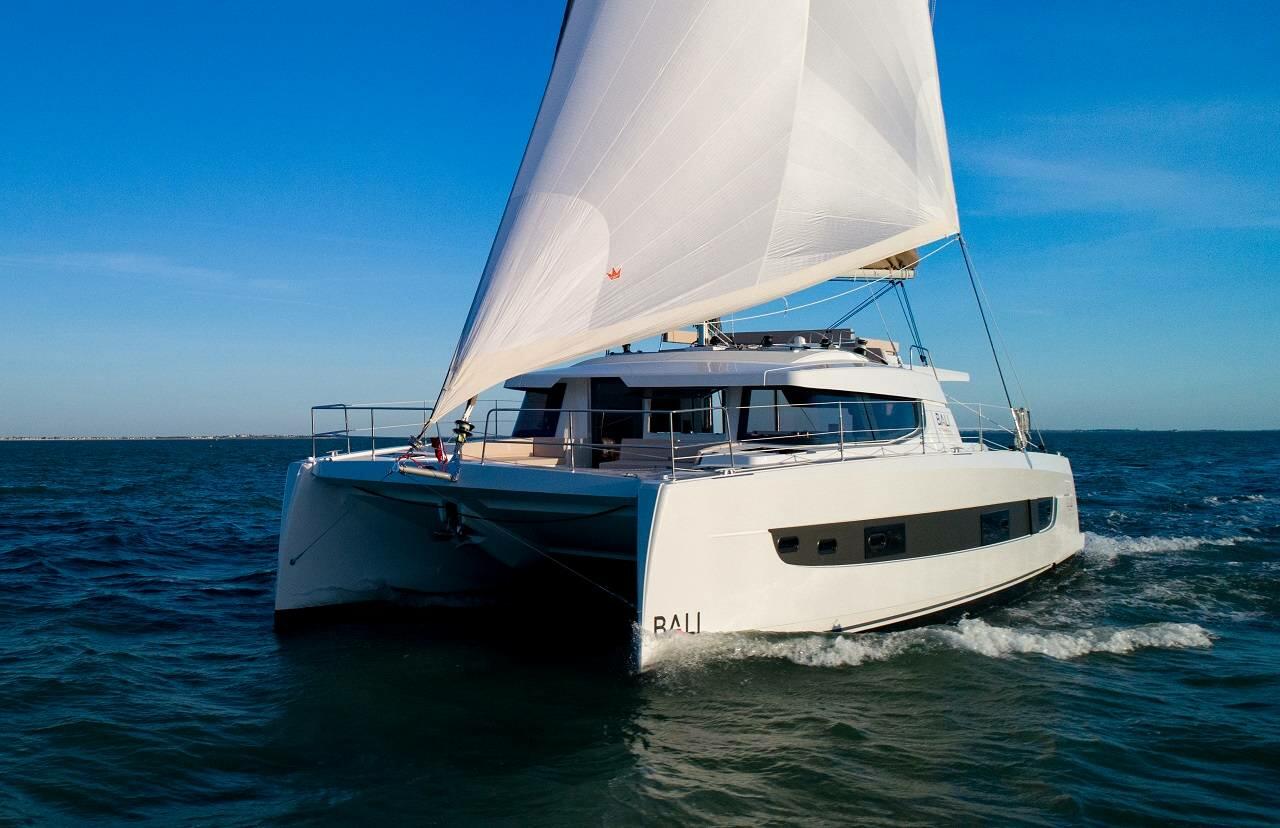 Bali 4.4 3 + 1 cab. „Nautical Bliss“ als Charteryacht