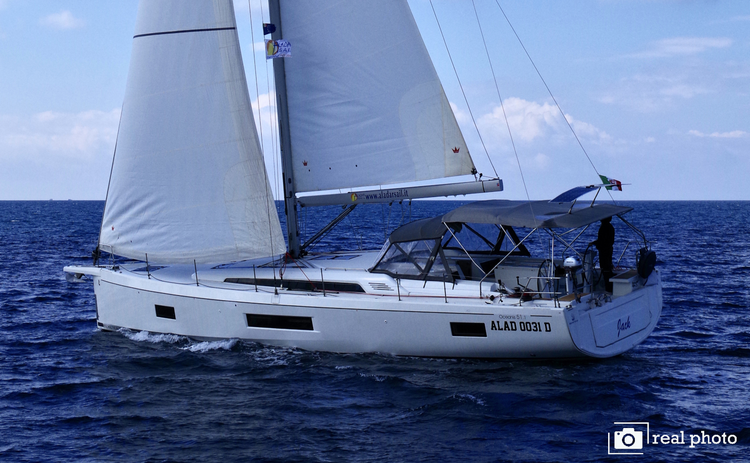 Oceanis 51.1  Top image