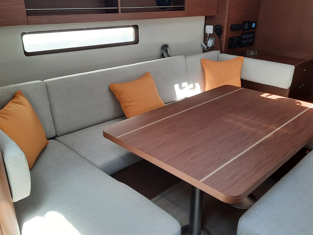 Oceanis 40.1 Albius, Foto 5