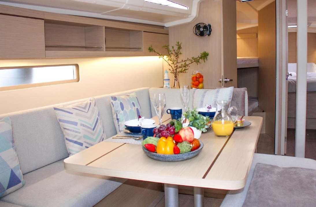 Oceanis 40.1 Onoda, Foto 5