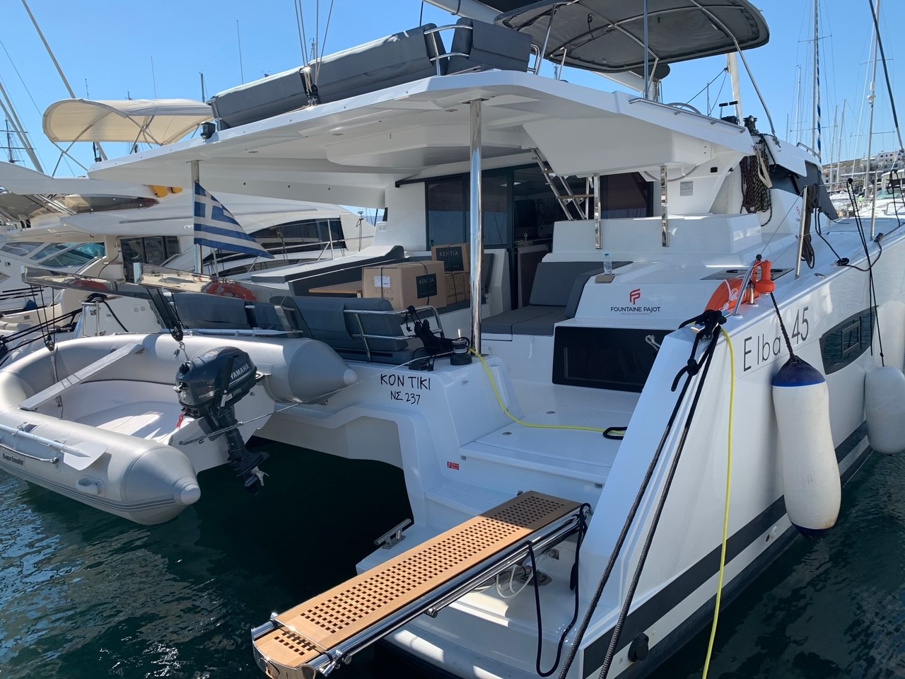 Fountaine Pajot Elba 45 - 4 + 2 cab. Top image
