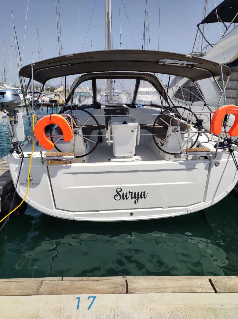 Oceanis 40.1 Top image