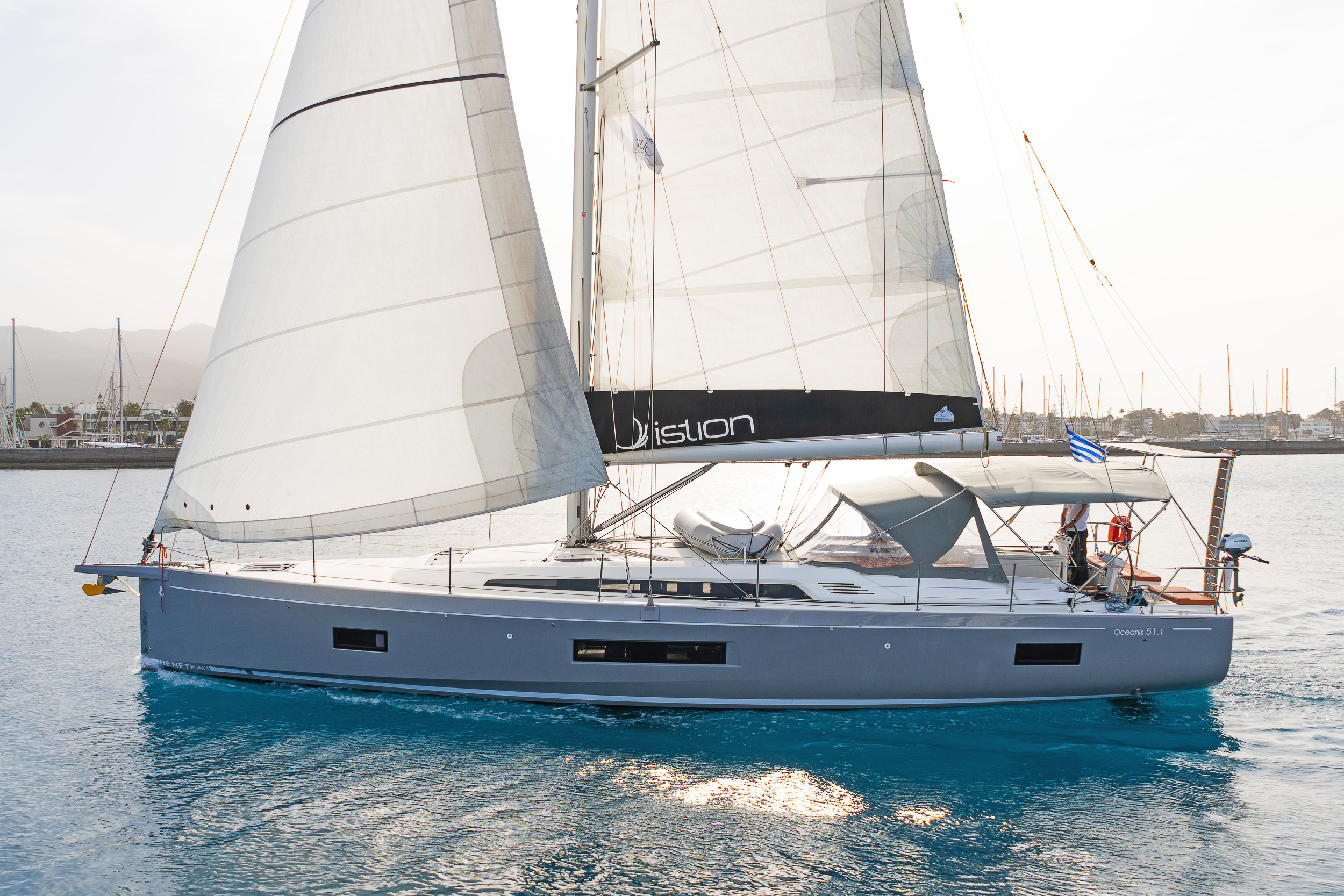 Oceanis 51.1 Freyja, Foto 4
