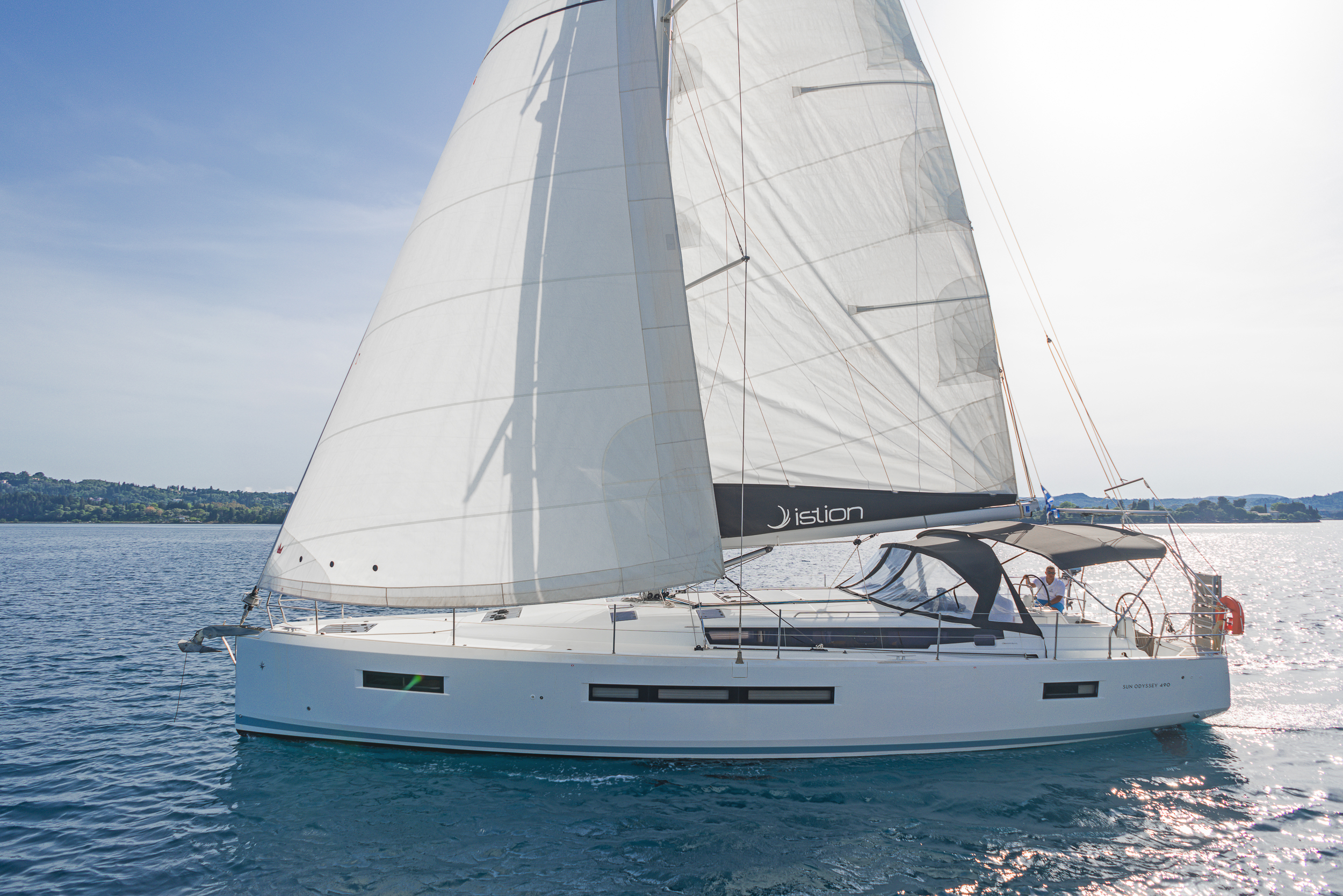 Sun Odyssey 490  Top image