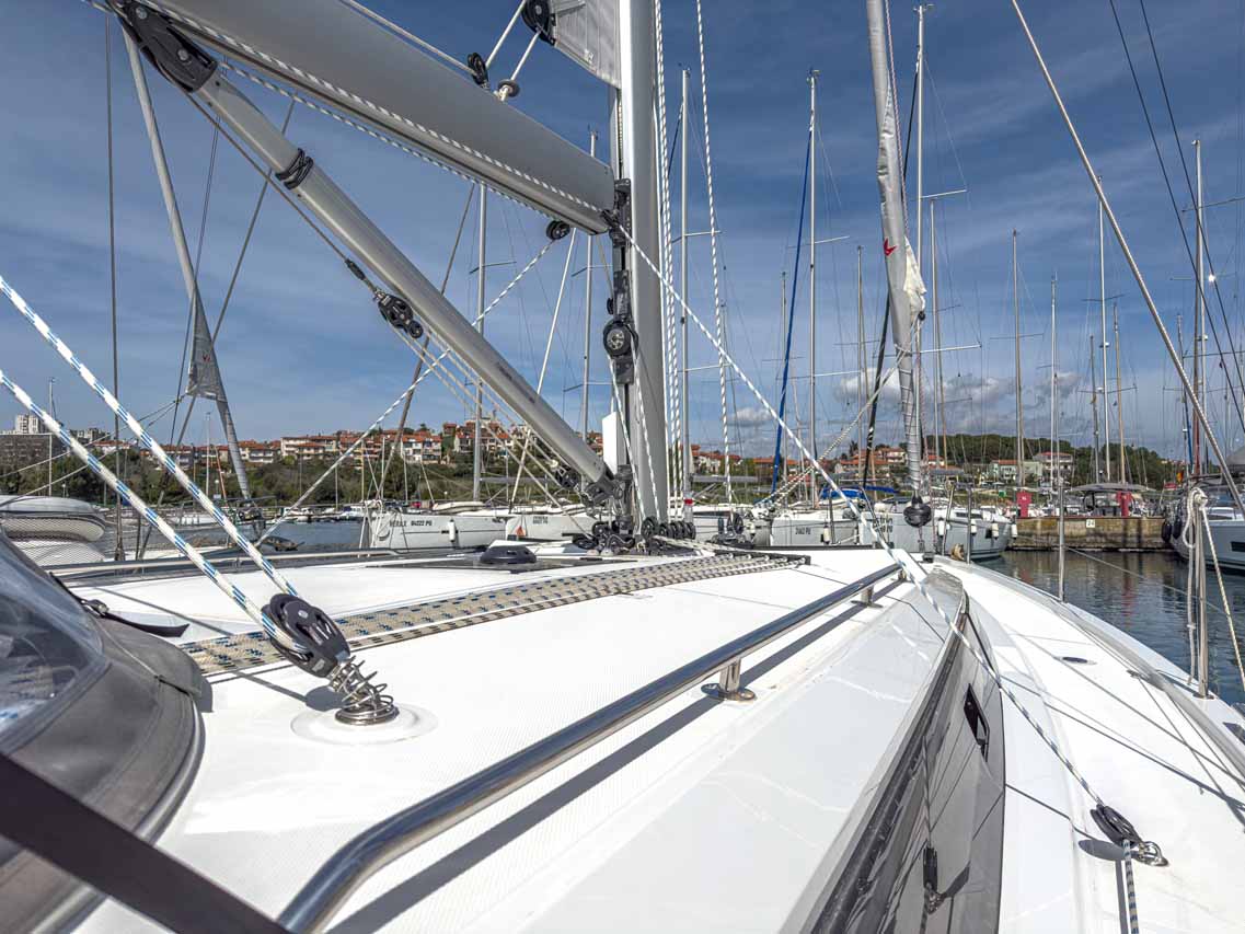 Bavaria C42 Livia, Foto 3