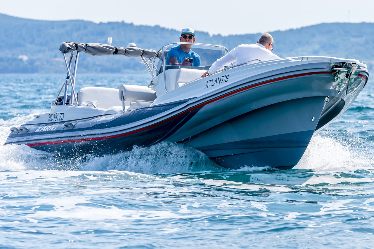 ZAR 65 CL „Atlantis“ als Charteryacht