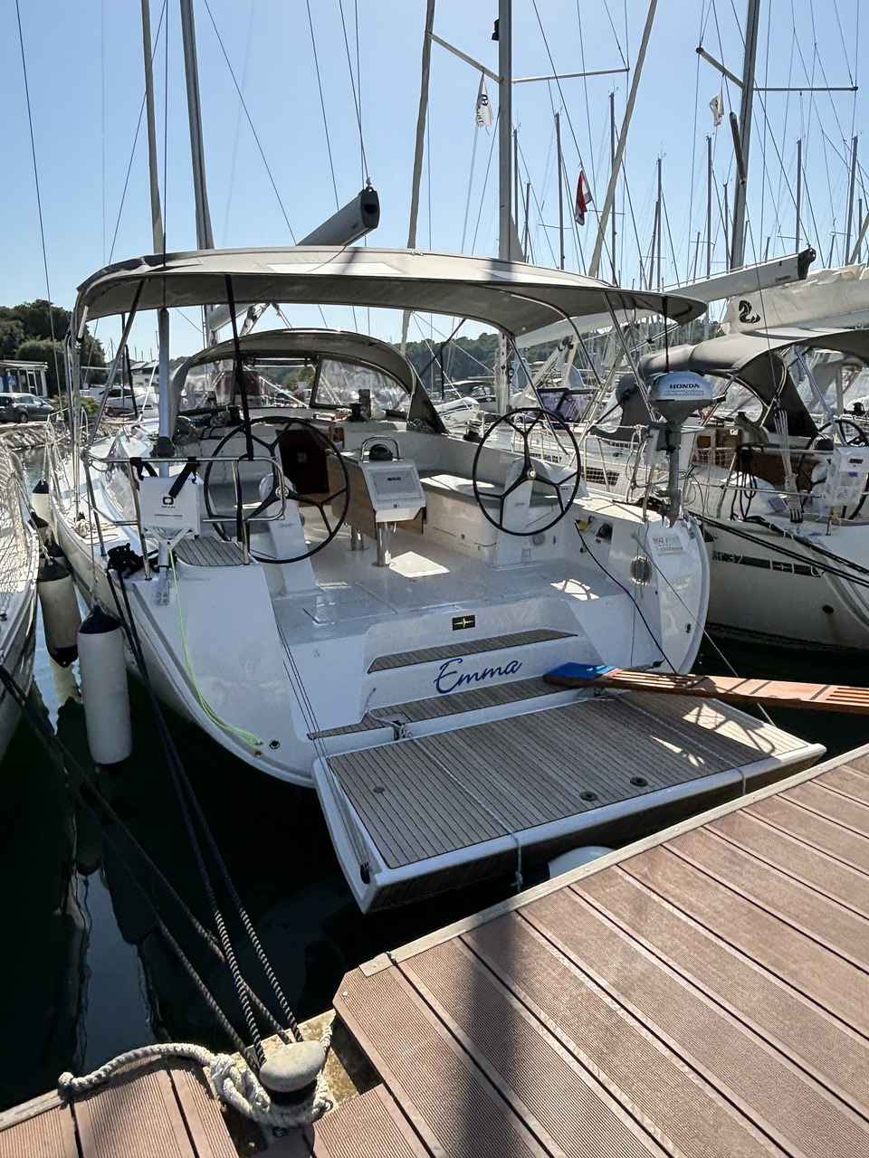 Bavaria Cruiser 46  Top image