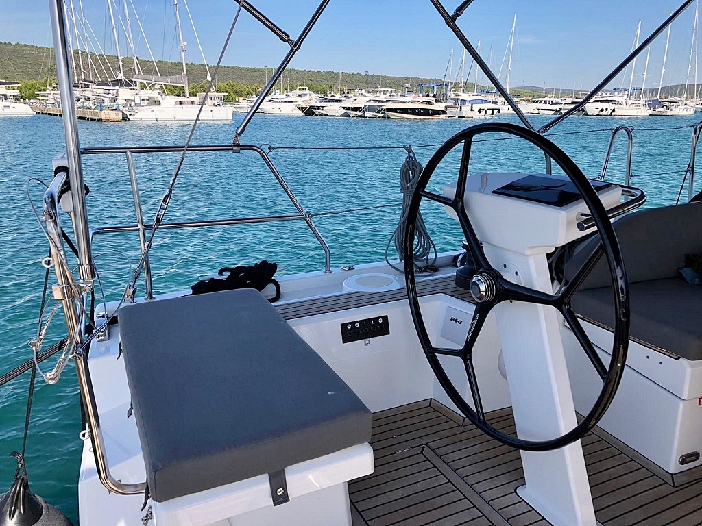 Oceanis 51.1 Pearl Dreams, Foto 4