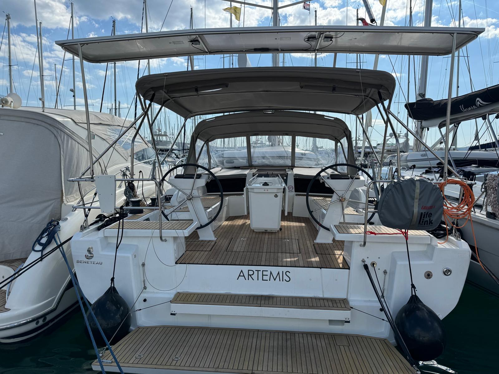 Oceanis 46.1  Top image