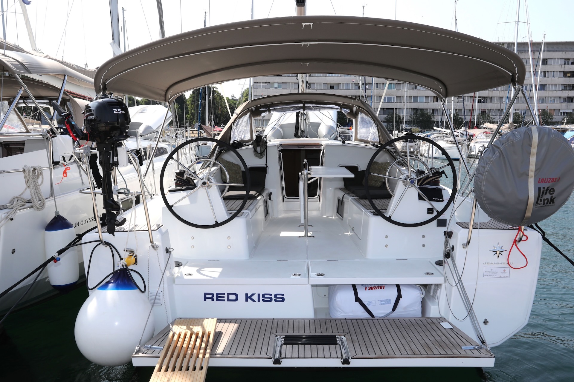 Sun Odyssey 380 Red Kiss, Foto 3