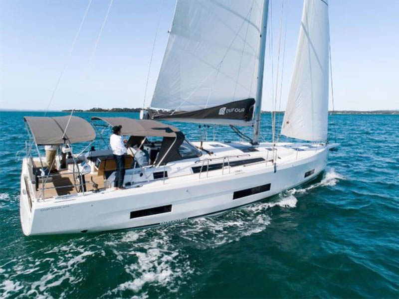 Dufour 470  Top image