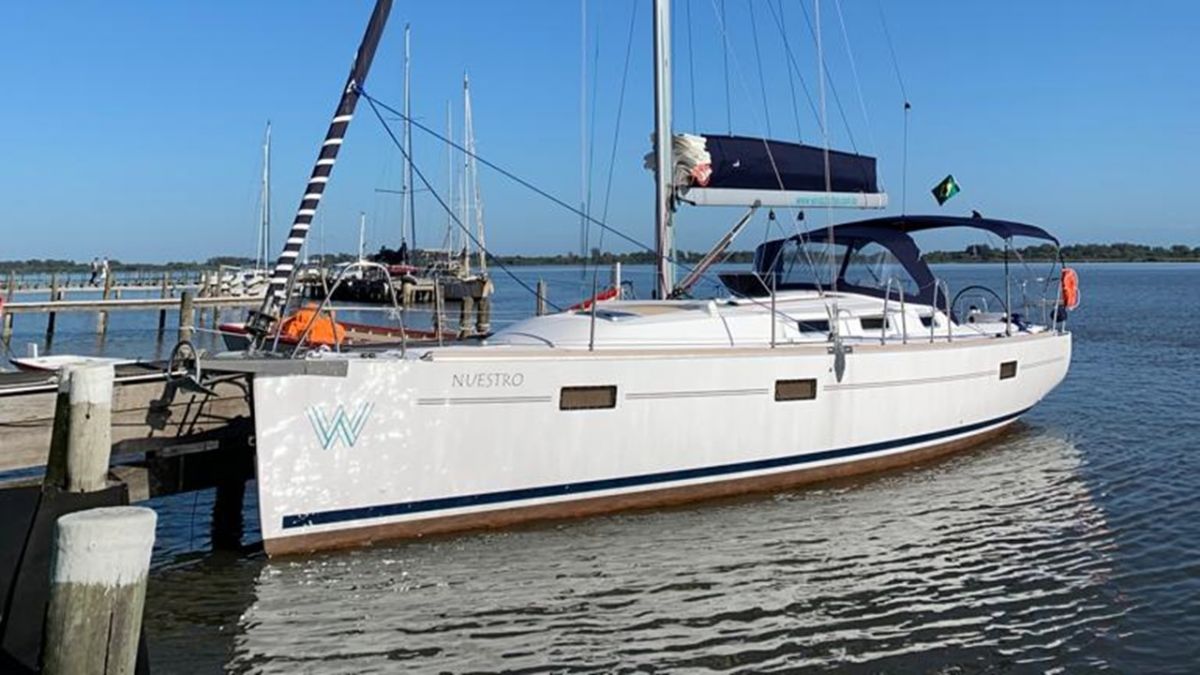 Delta 41 „Nuestro“ als Charteryacht
