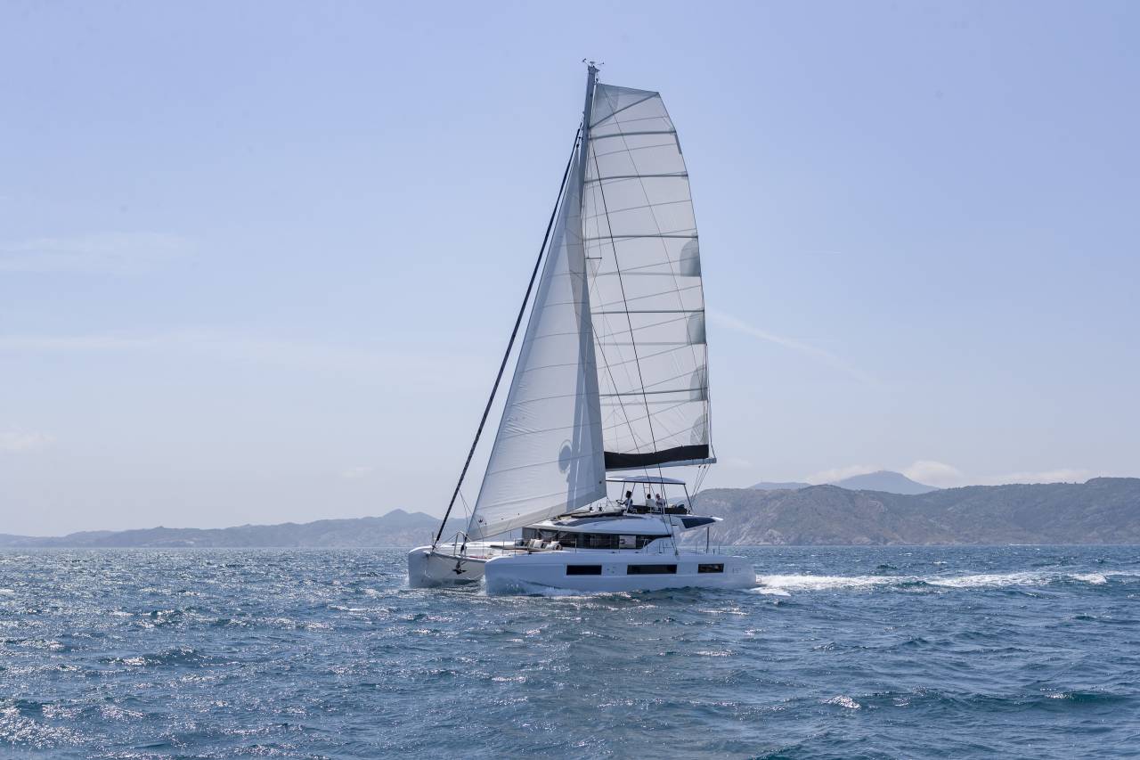 Lagoon 51 „Nowo“ als Charteryacht