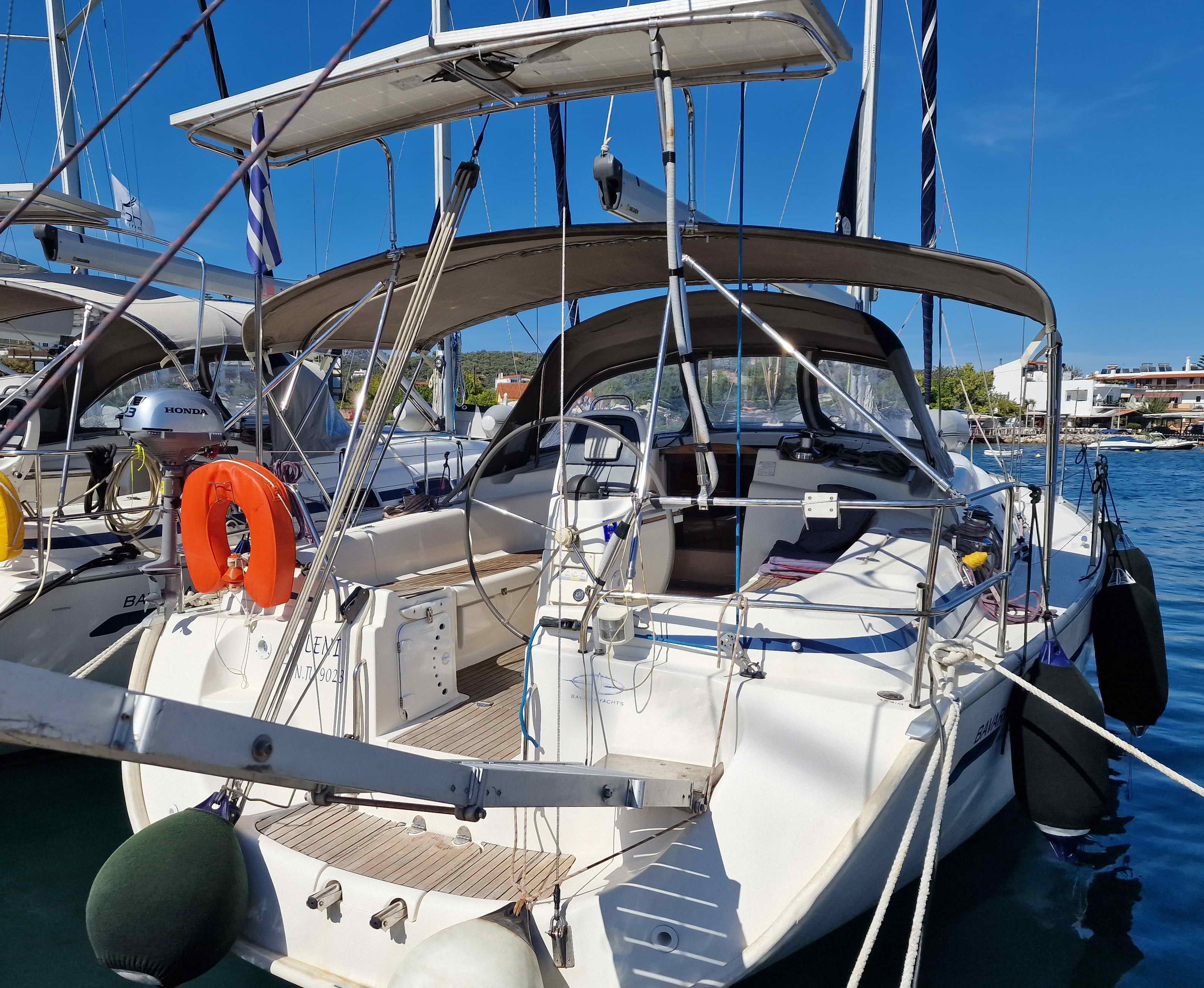 Bavaria 39 Cruiser Top image