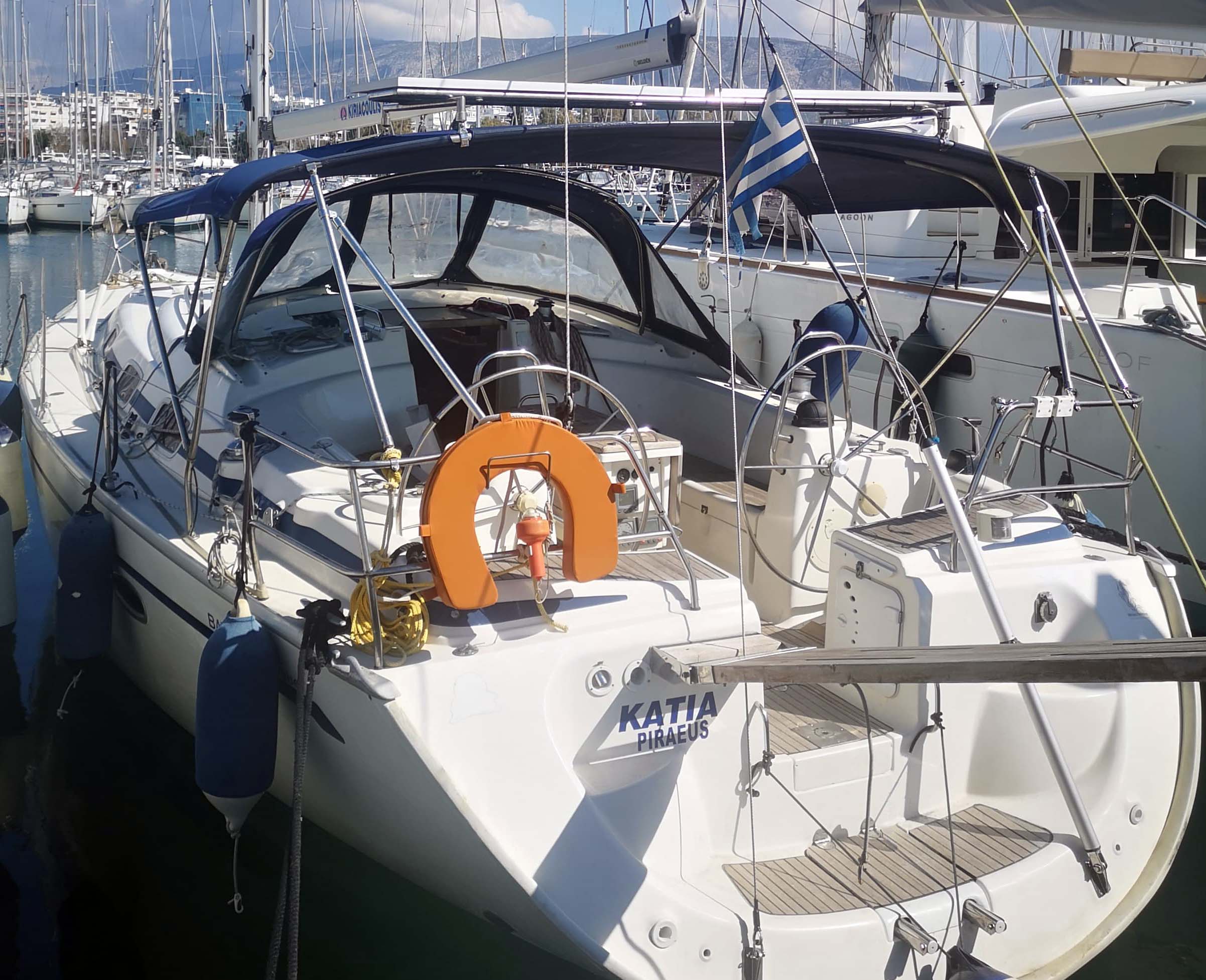 Bavaria 42 Cruiser  Top image