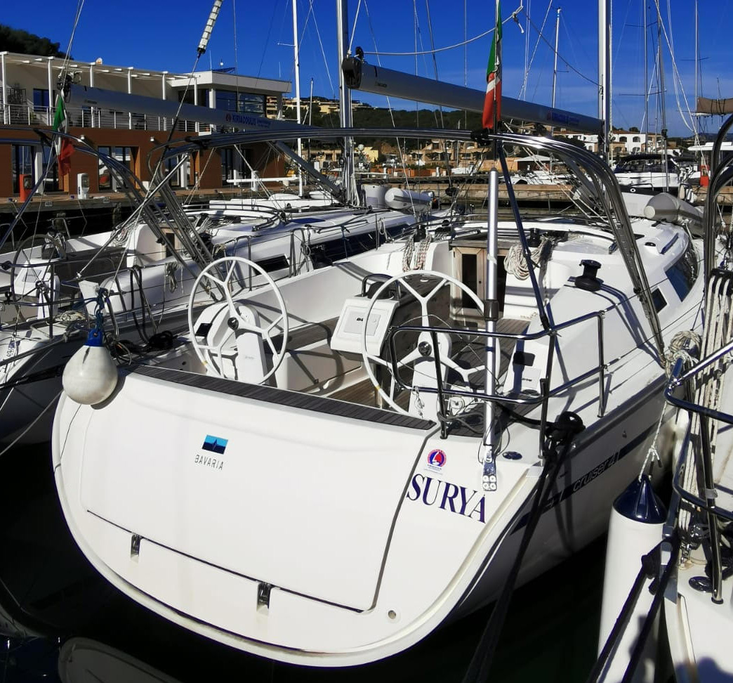Bavaria Cruiser 41  Top image