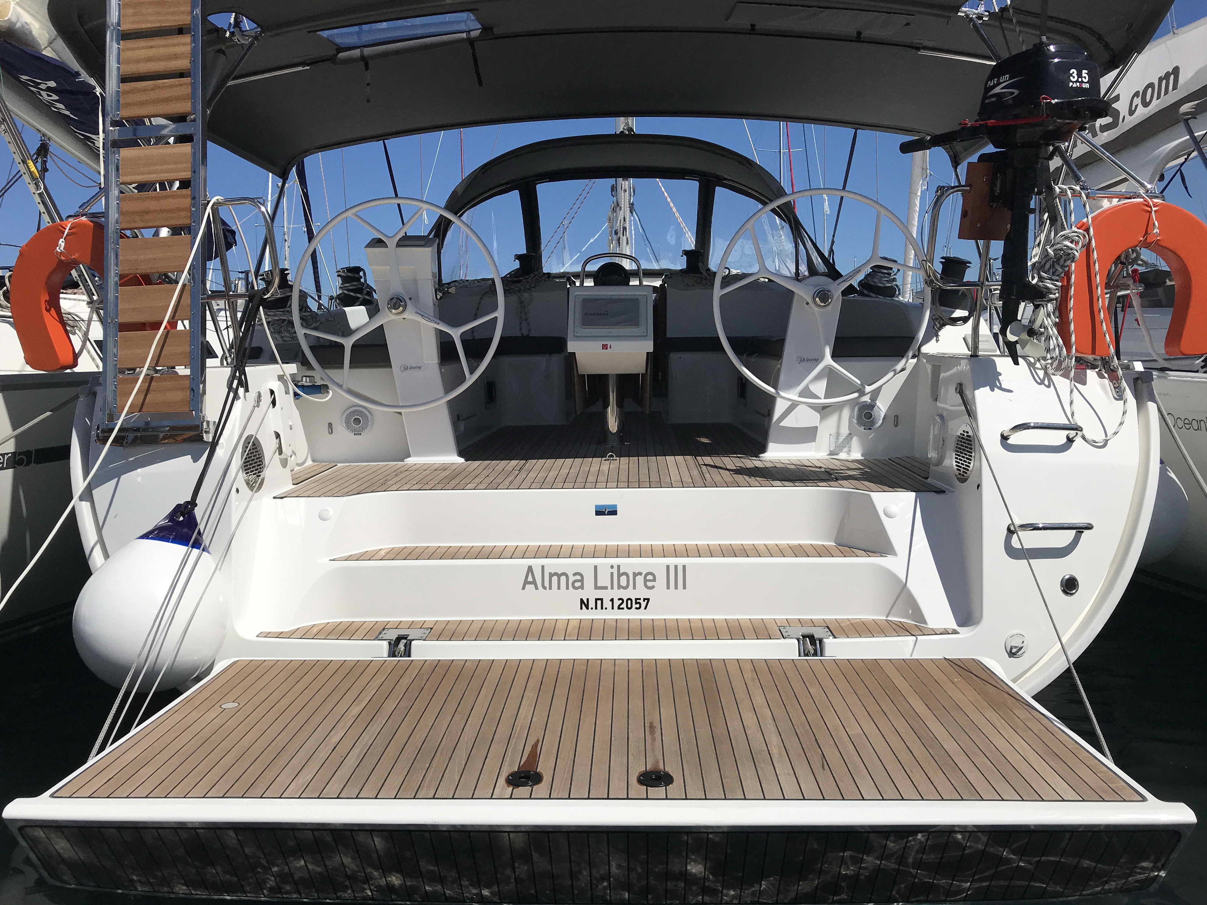 Bavaria Cruiser 51  Top image