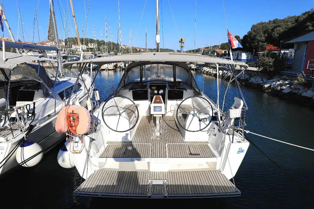 Dufour 382 Grand Large  Top image