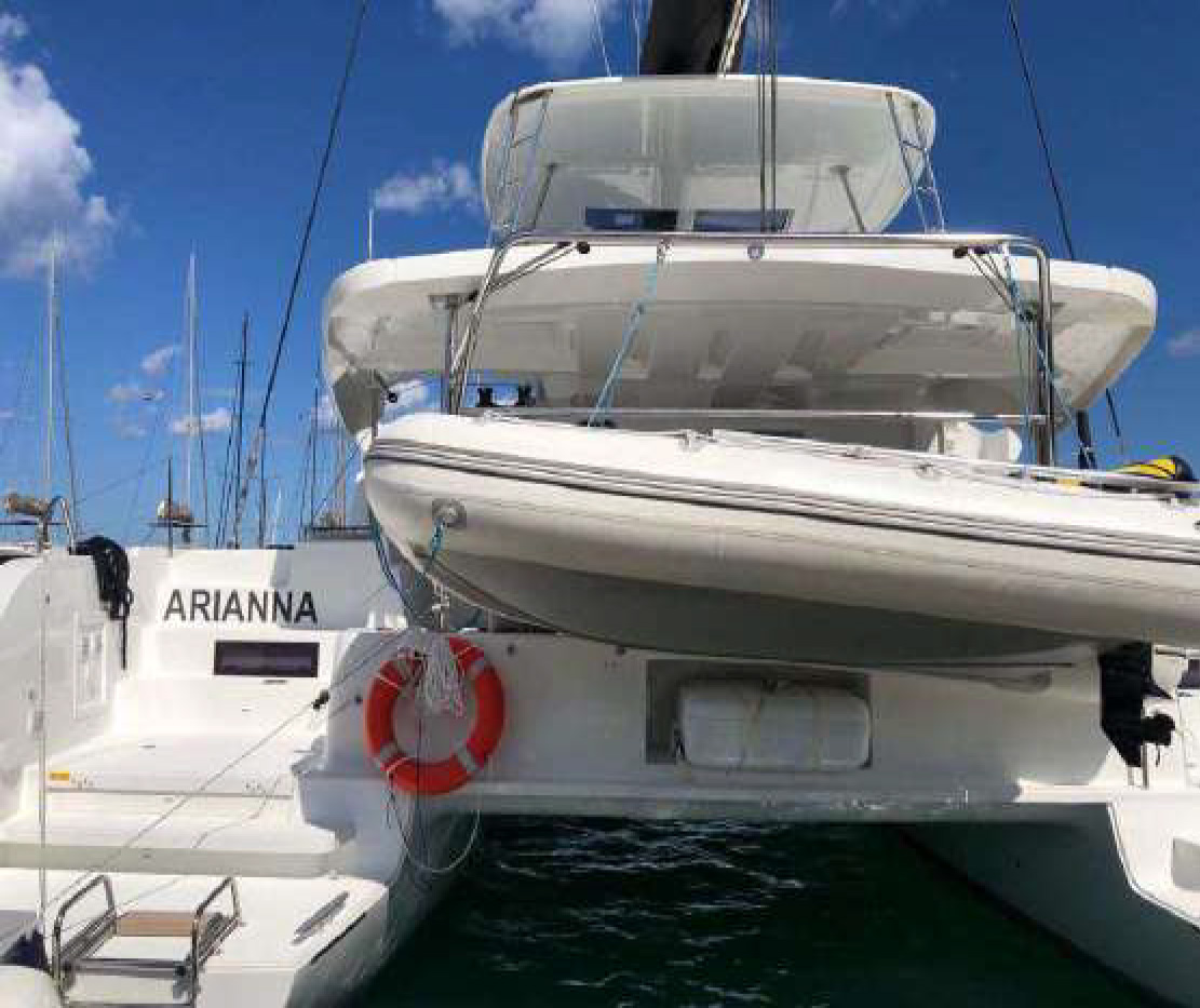 Lagoon 46  Top image