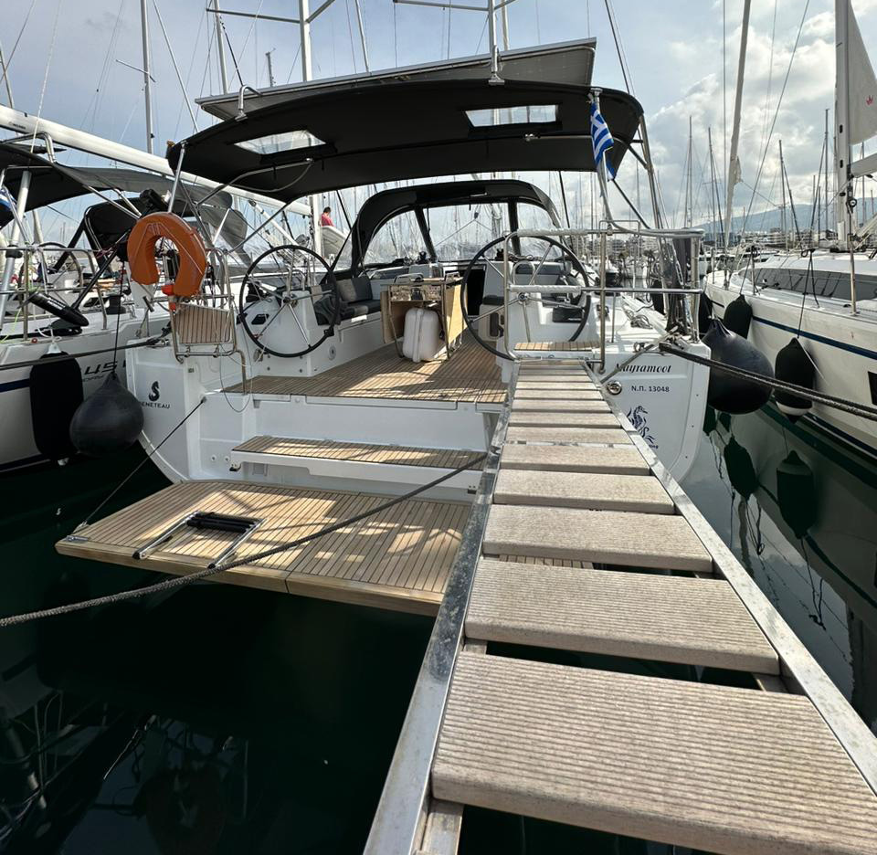 Oceanis 40.1 Top image