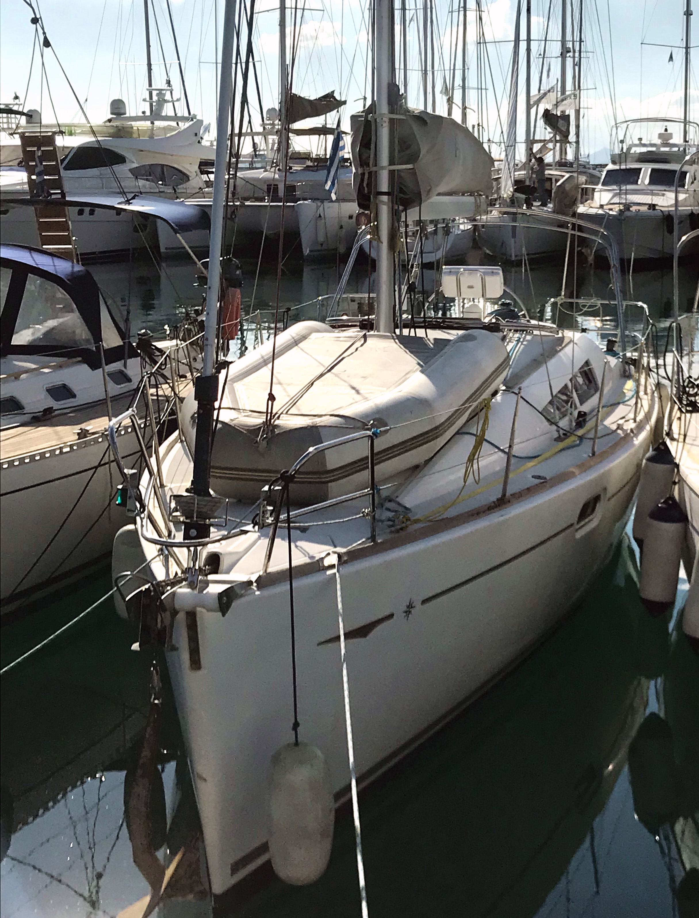 Sun Odyssey 36i  Top image