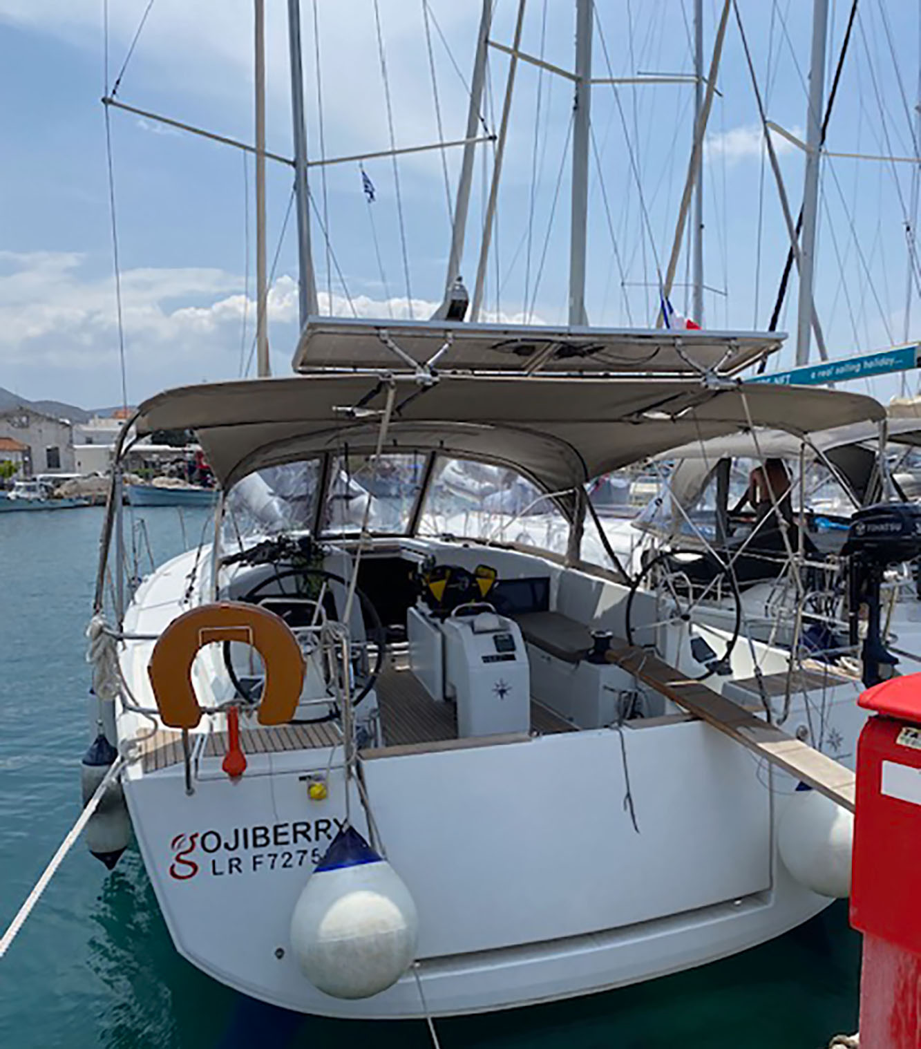 Sun Odyssey 440  Top image