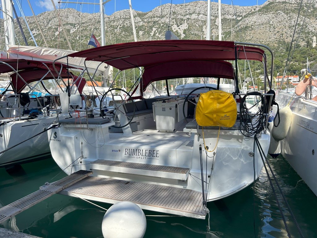 Oceanis 46.1  Top image
