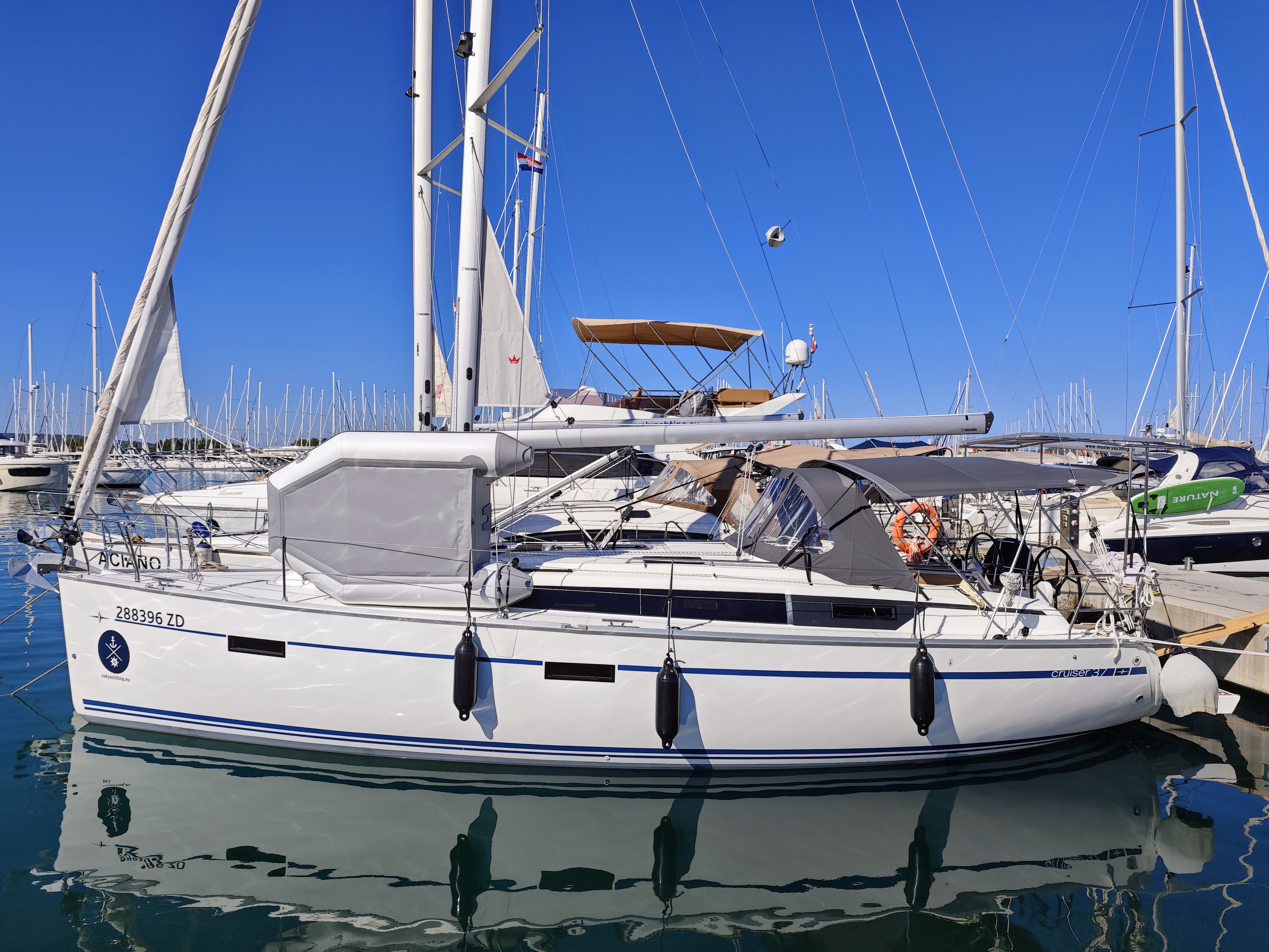 Bavaria Cruiser 37 Mai Tai, Foto 4