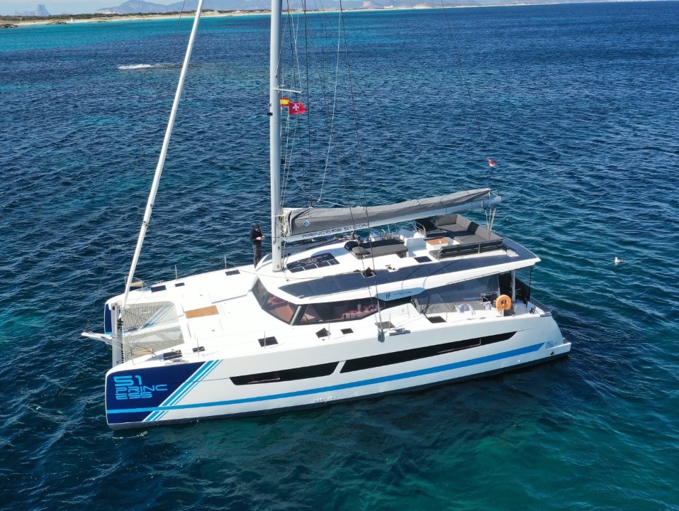 Aura 51 Princess
