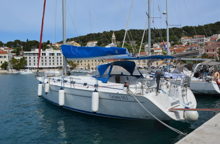 Cyclades 50.5  Top image