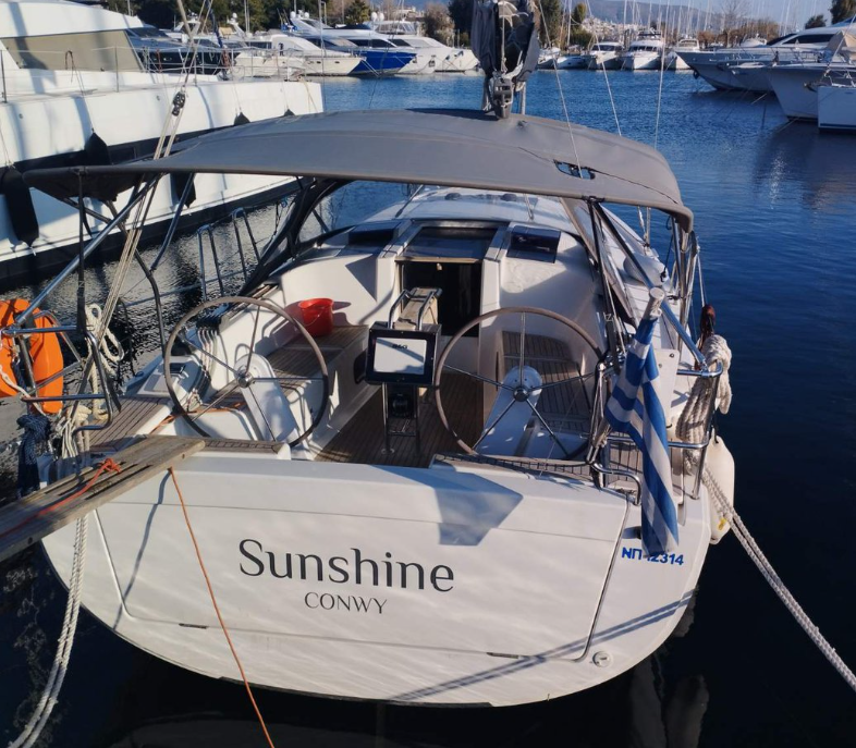 Hanse 345  Top image