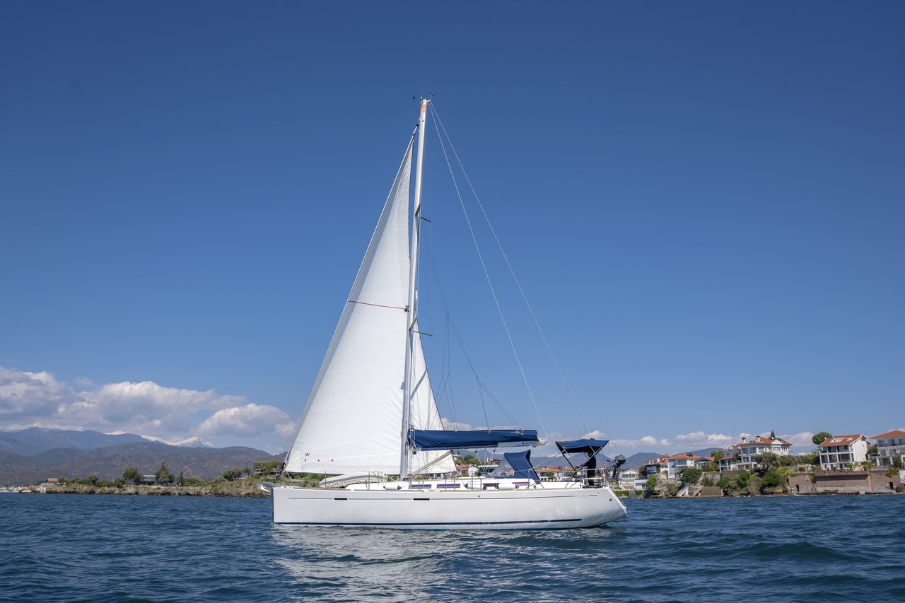 Dufour 425 Grand‘ Large Top image