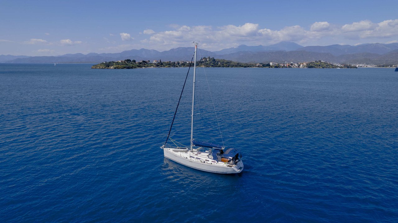 Dufour 425 Grand Large Esen Mila, Foto 4
