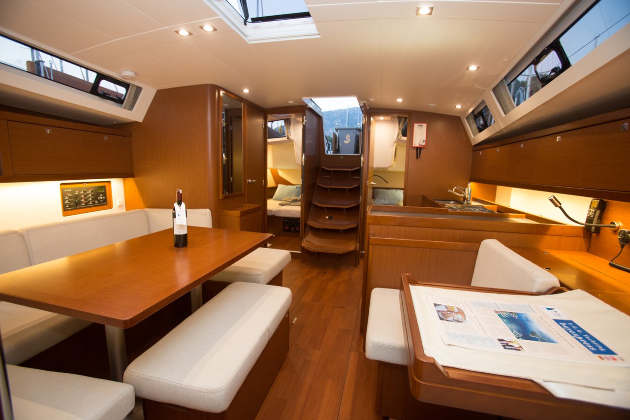 Oceanis 45 Dianora, Foto 4